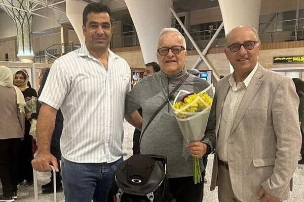 سرشناس ترین مربی جهان مشاور فنی تیم هندبال ساحلی ایران شد