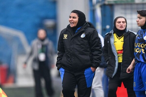 سرمربی استقلال: جعفری شایسته حمایت همه‌جانبه فدراسیون است