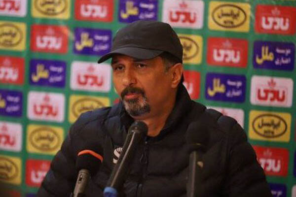 سرمربی تیم فوتبال آلومینیوم تا اطلاع ثانوی محروم شد