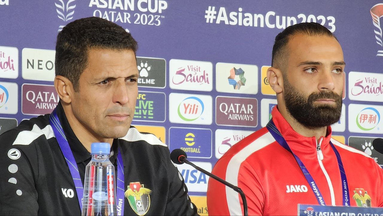 سرمربی تیم ملی اردن: گل می خوریم باید رو به جلو بازیکنیم