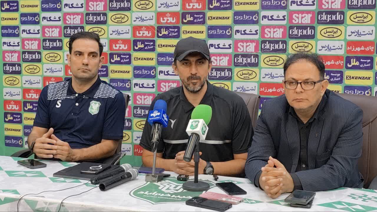 سرمربی خیبر:مصدوم و محروم نداریم؛مربیان جوان چهره لیگ را متحول می‌کنند
