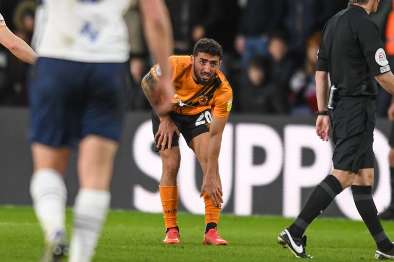 سرمربی هال سیتی: صیادمنش آماده بازی با وست بروموویچ است