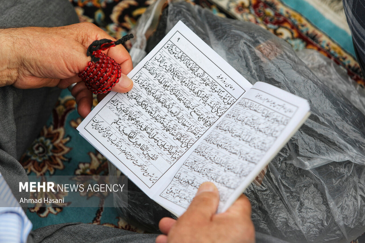 سرویس رسانی رایگان تاکسیرانی در مراسم دعای عرفه مصلی تهران