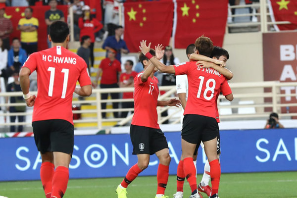 سفر تیم ملی فوتبال کره جنوبی با پرواز چارتر به ایران