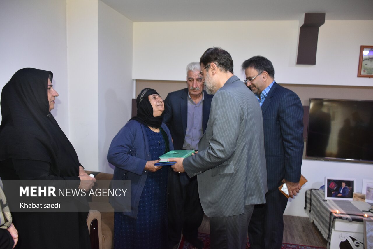 سفر رئیس بنیاد شهید و امور ایثارگران به کردستان