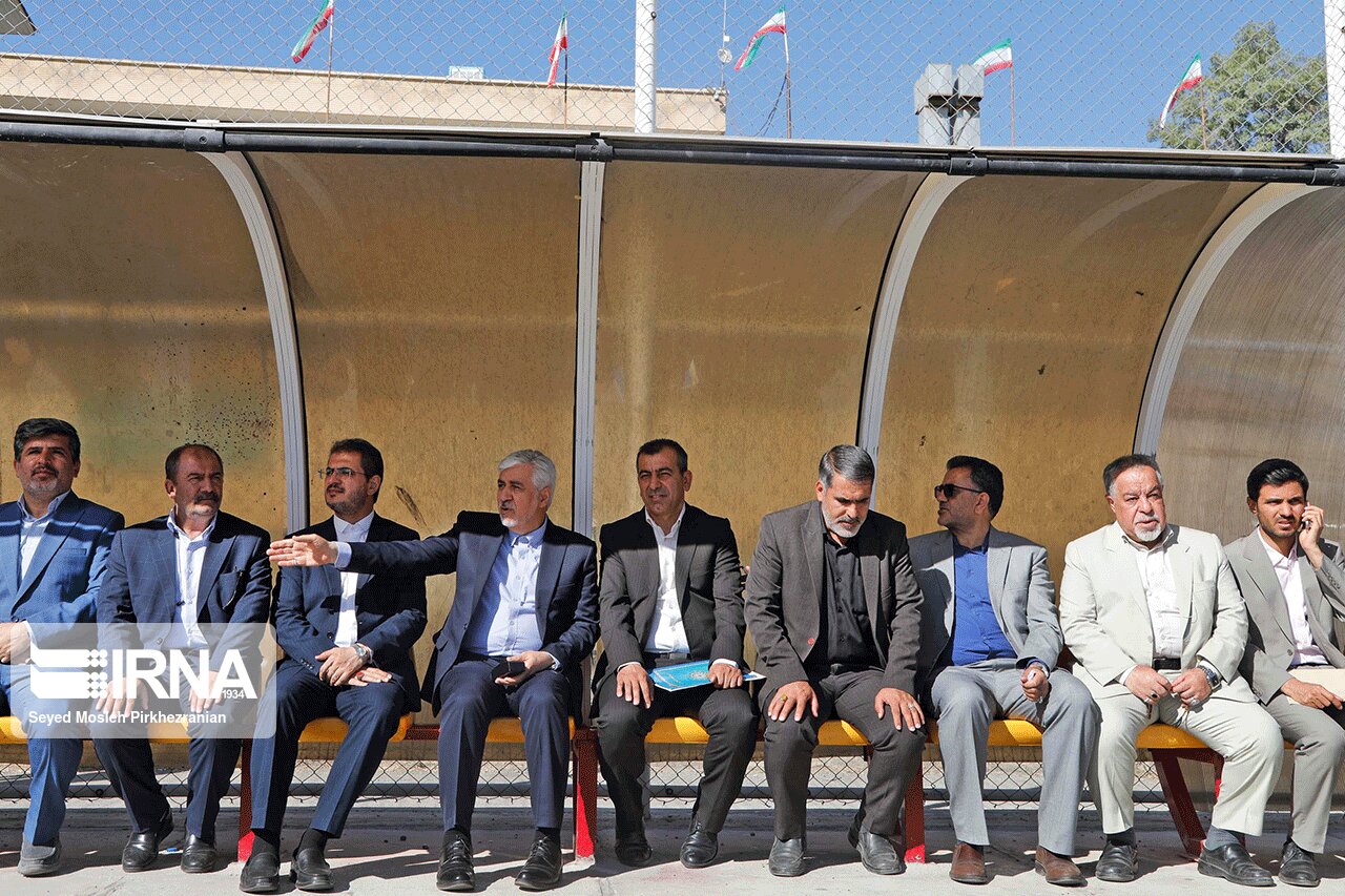 سفر وزیر ورزش و جوانان به کردستان