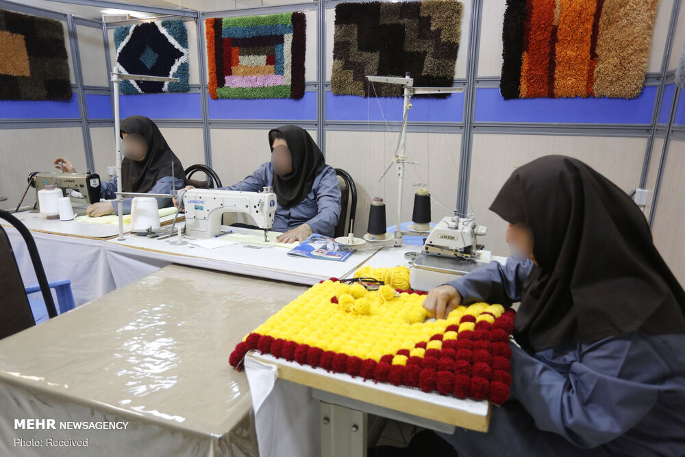 سفرا و دیپلمات‌های ۲۸ کشور از زندان زنان تهران بازدیدکردند