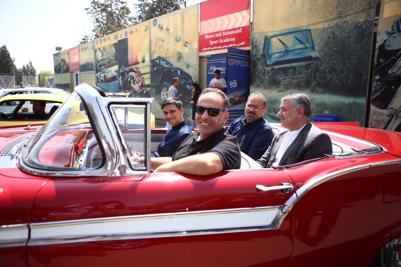 سفیر هند: تجربه رانندگی کنار قهرمانان ایرانی را فراموش نمیکنم