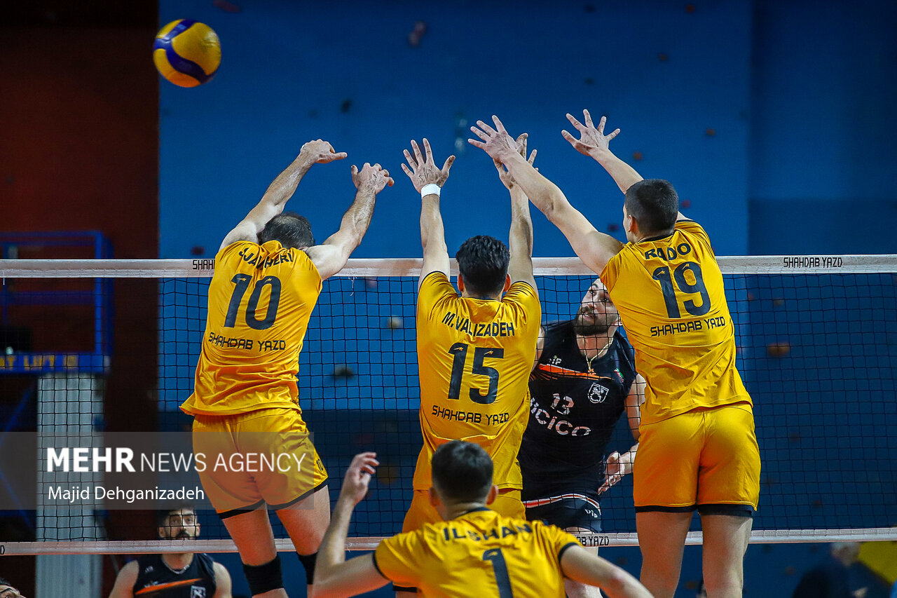 سقوط چهار تیم پایین جدول به «پلیاوت» لیگ برتروالیبال