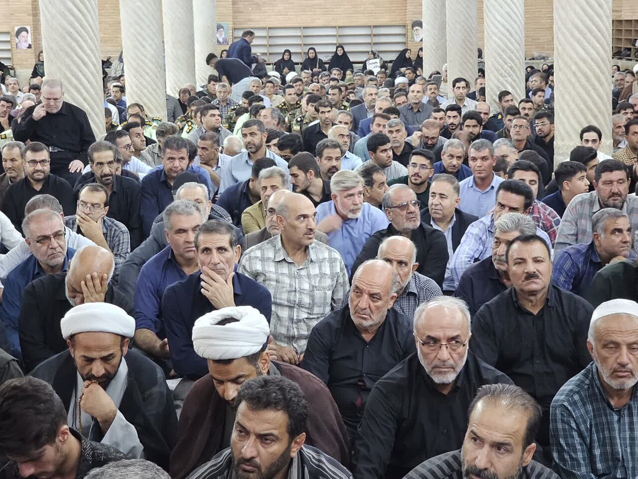 سنندج در سوگ امام شهید؛ تجدید میثاق مردم کردستان با آرمانهای رهبر