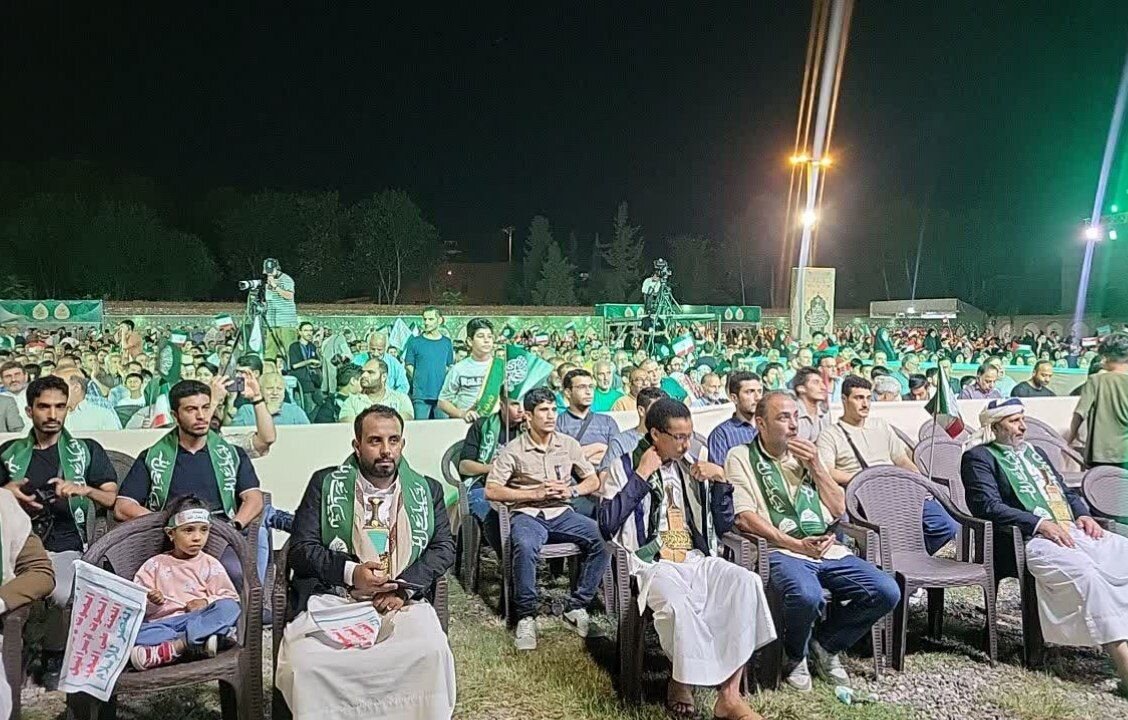 سنندج متحدانه پای اسلام ناب محمدی؛ کردها باردیگر سفره مهمان نوازی گشود