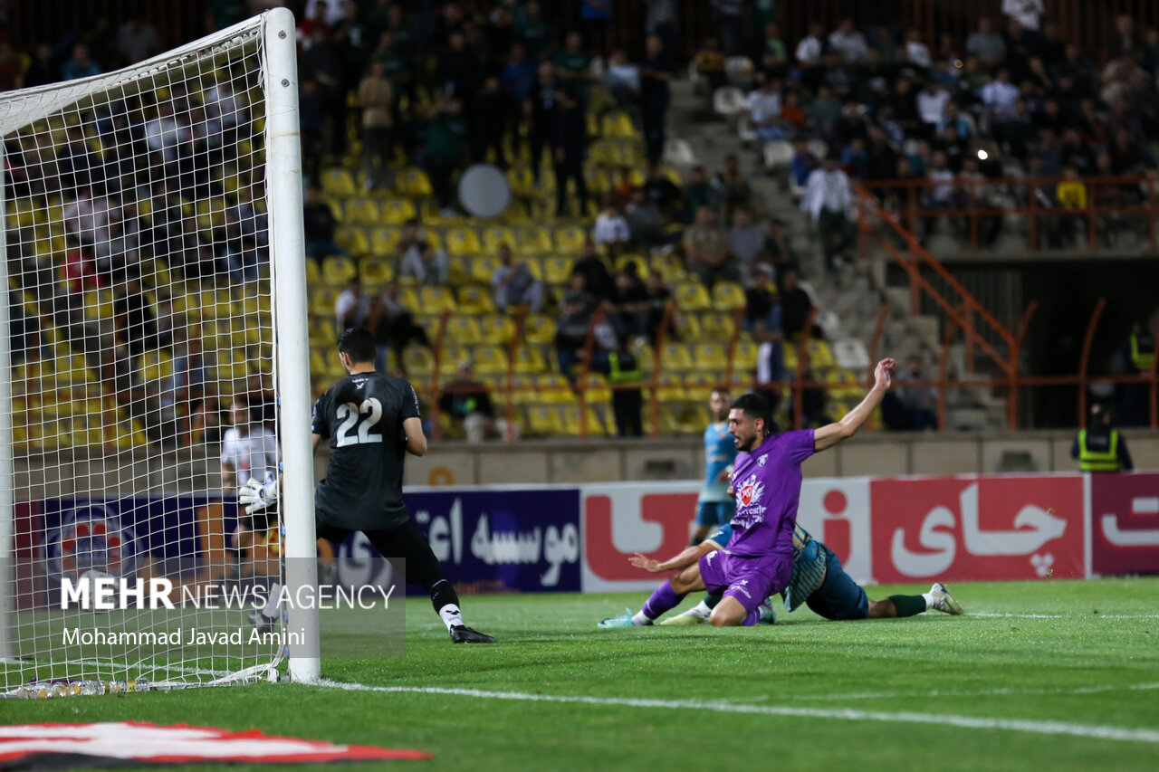 سه بازی بدون گل در نیمه اول/ برد یک نیمهای هوادار در انزلی