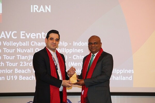 سه جایزه متمایز به نام فدراسیون والیبال ایران