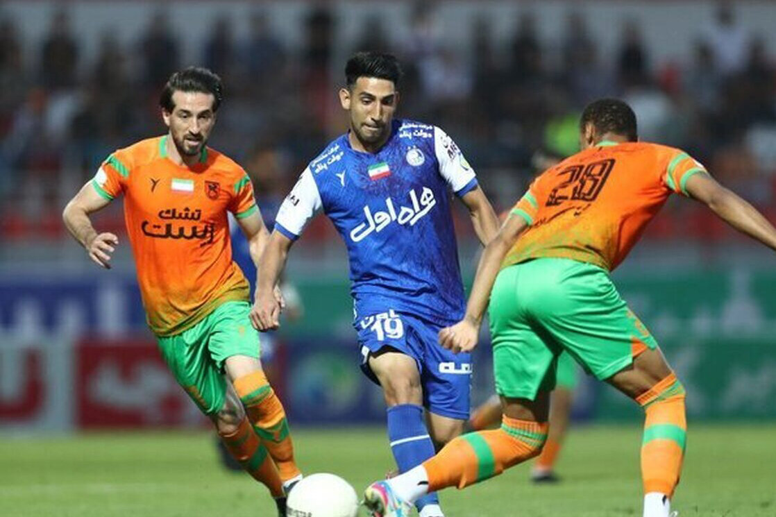 سه مدعی روی لبه تیغ/ استقلال و پرسپولیس حذف میشوند یاسپاهان؟