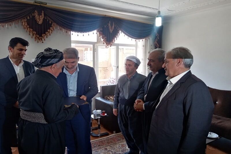 سهمیه ۲۵ درصدی خانواده شهدا در آزمون استخدامی معلمان لحاظ میشود