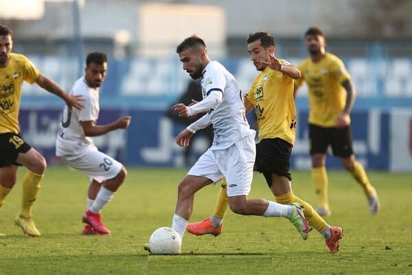 سپاهان به دنبال طلسم شکنی ۱۰ ساله/ آلومینیوم در انتظار اولین برد