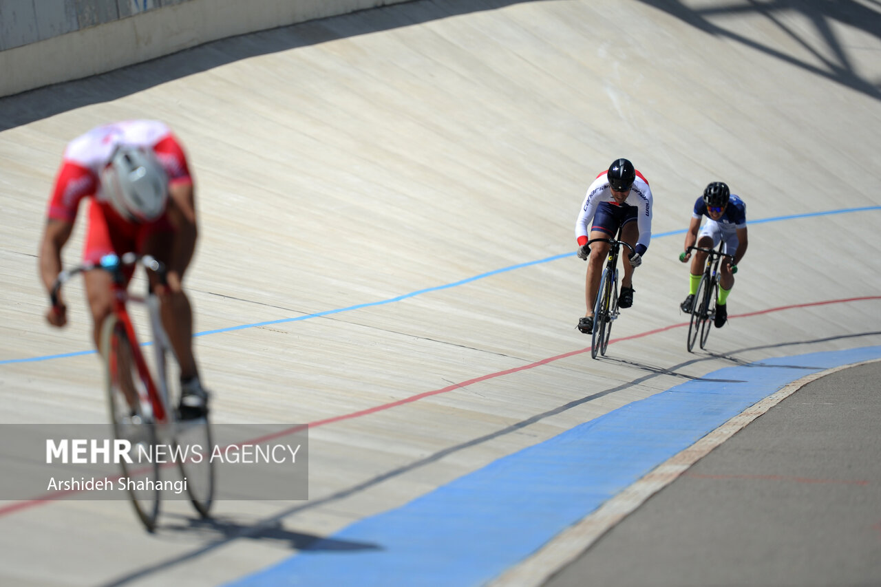 سپاهان صدرنشین اولین مرحله لیگ برتر دوچرخه سواری پیست شد