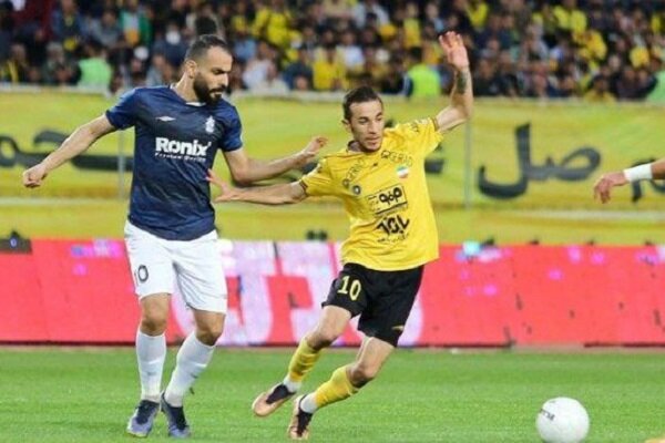 سپاهان ۲ ملوان ۳/ باخت خانگی سپاهان در برابر گربه
سیاه