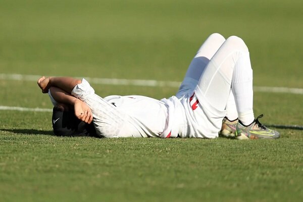 سکوت سنگین در آستانه لیگ برتر فوتبال زنان؛ تیم‌ و بازیکن در خواب عمیق!