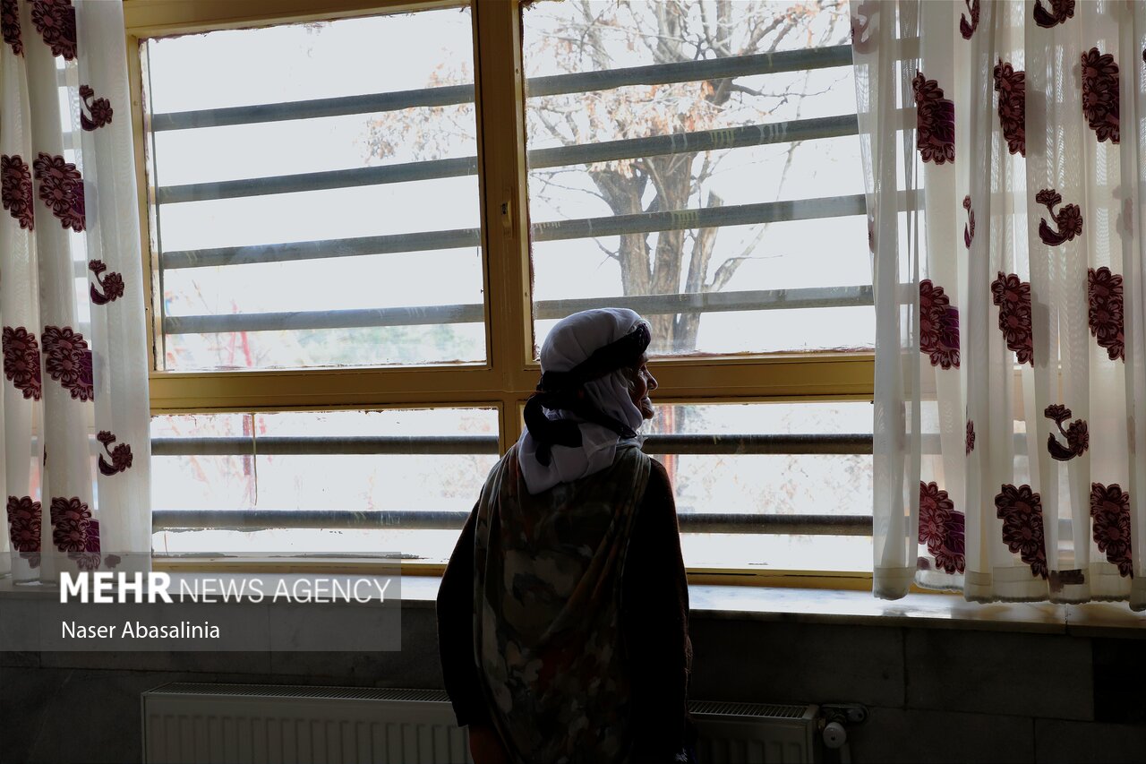 سکوت و انتظار مادران در آستانه روز مادر