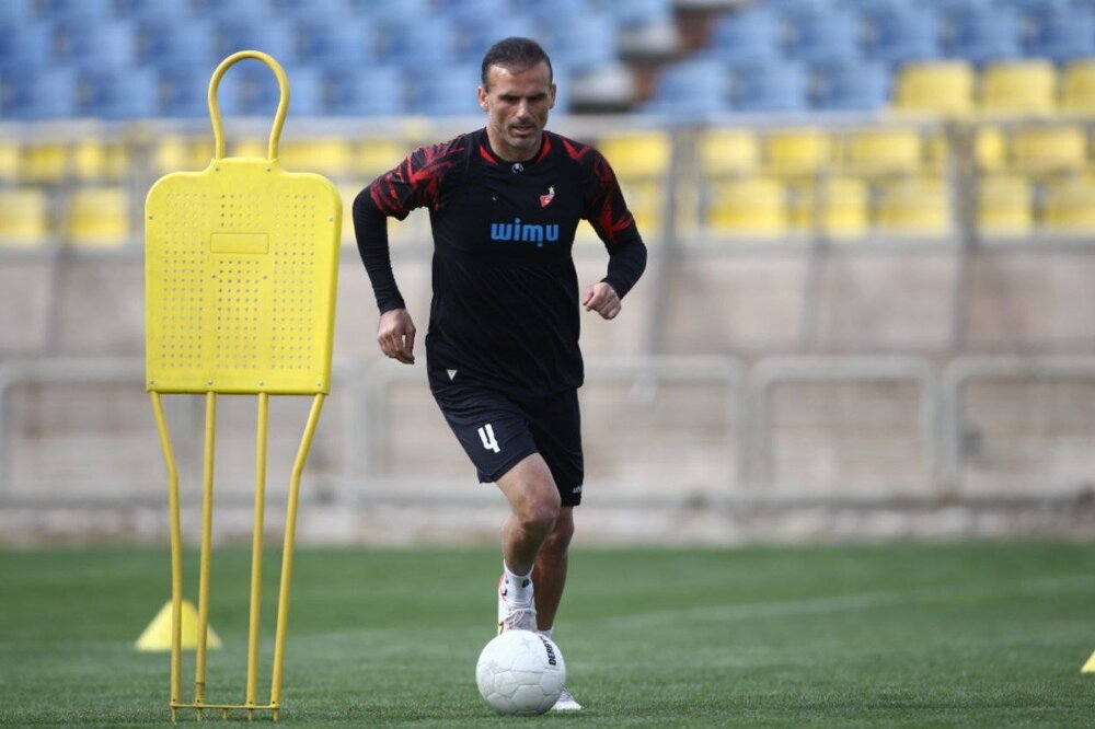 سکوت کاپیتان پرسپولیس پس از نشست مهم/ تکلیف سیدجلال چه میشود؟