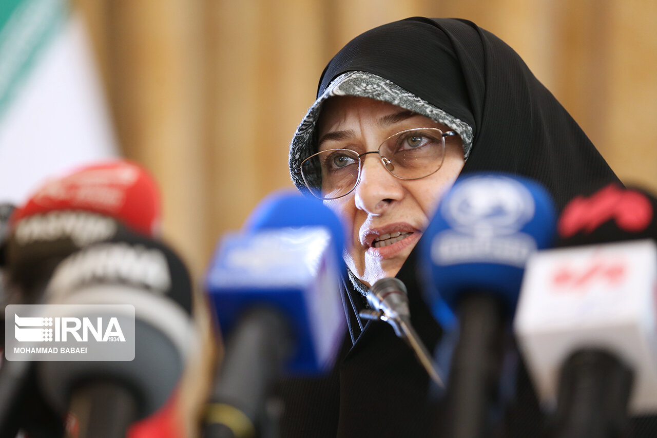 سیاست ما بهرهبرداری از فرصتهای بینالمللی برای معرفی توانمندیهای بانوان است