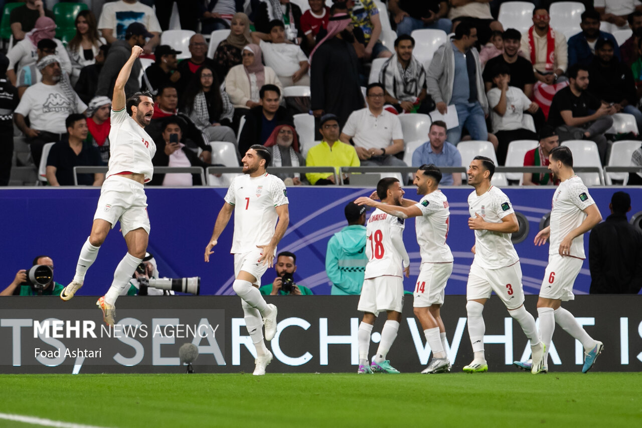 سیدعباسی: حق بازیکنان قهرمانی است/ باید تمرکز داشته باشیم