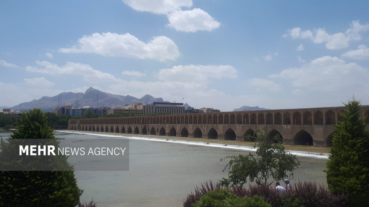 شاخص کیفی هوای اصفهان قابل قبول است