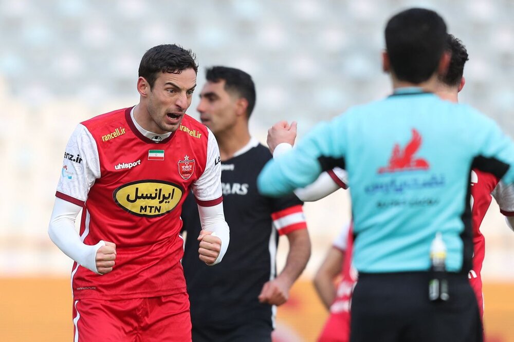 شانس پرسپولیس با سپاهان و استقلال برابر است/ فعلا دربینه!