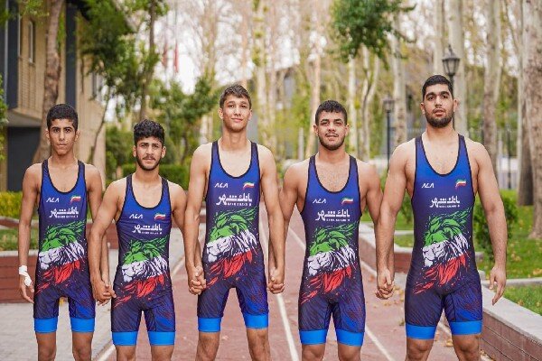 شانس یک طلای جهانی برای نوجوانان فرنگی؛ ۴ کشتی‌گیر در گروه بازنده‌ها