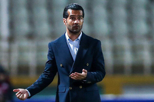 شجاعی: از نتیجه بازی با پرسپولیس خوشحال نیستم/ اوسمار لطف دارد