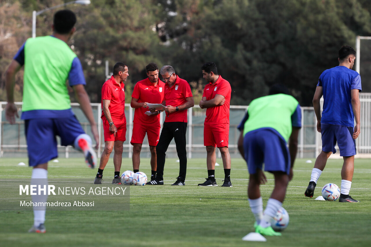 شرایط تیم ملی نگران کننده است/ دچار سقوط اخلاقی شدهایم