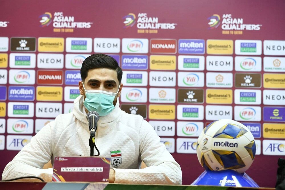 شرایط در تیم ملی خیلی ایده آل نیست/ باید تا آخر ادامه بدهیم