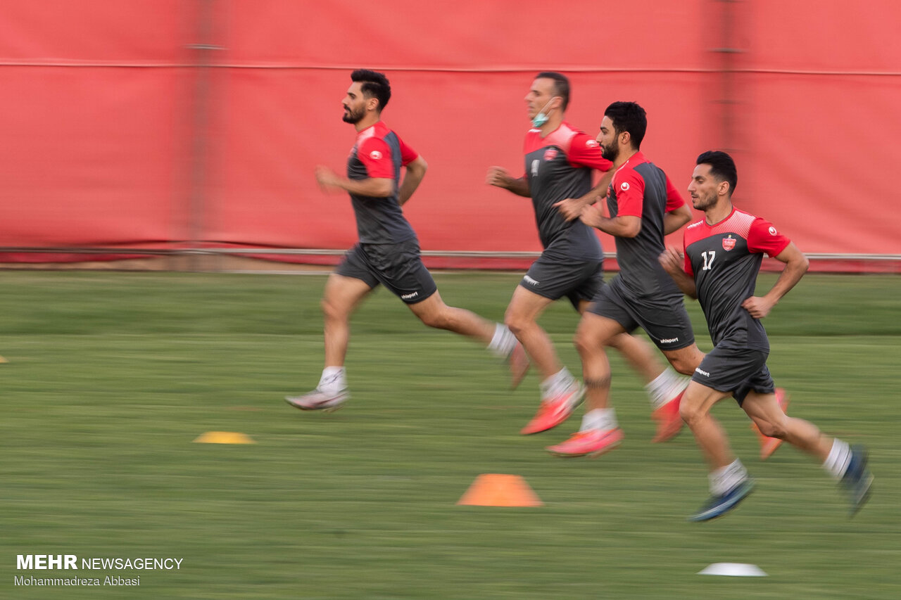 شرایط پرسپولیس «گل و بلبل» نیست/ برنامه ریزی AFC غلط بود