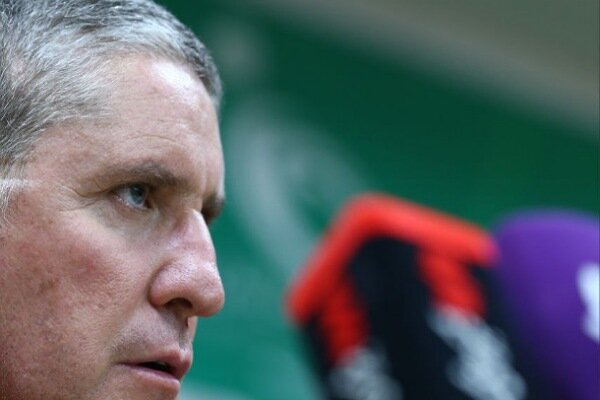 شمس آذر سختگیر و پیچیده است/علیپور قبلا هم وینگر بوده است