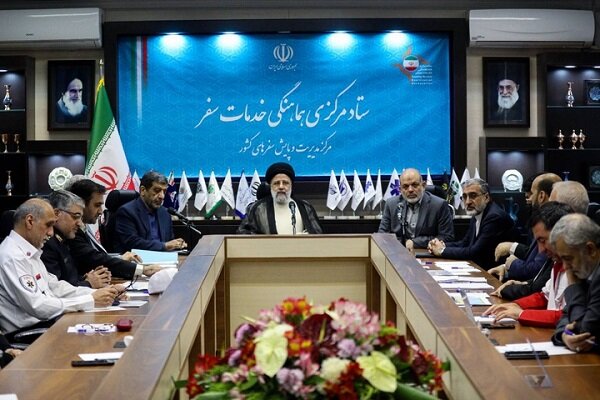 شناسایی و رفع ۷۲۵ نقطه حادثهخیز در جادههای کشور