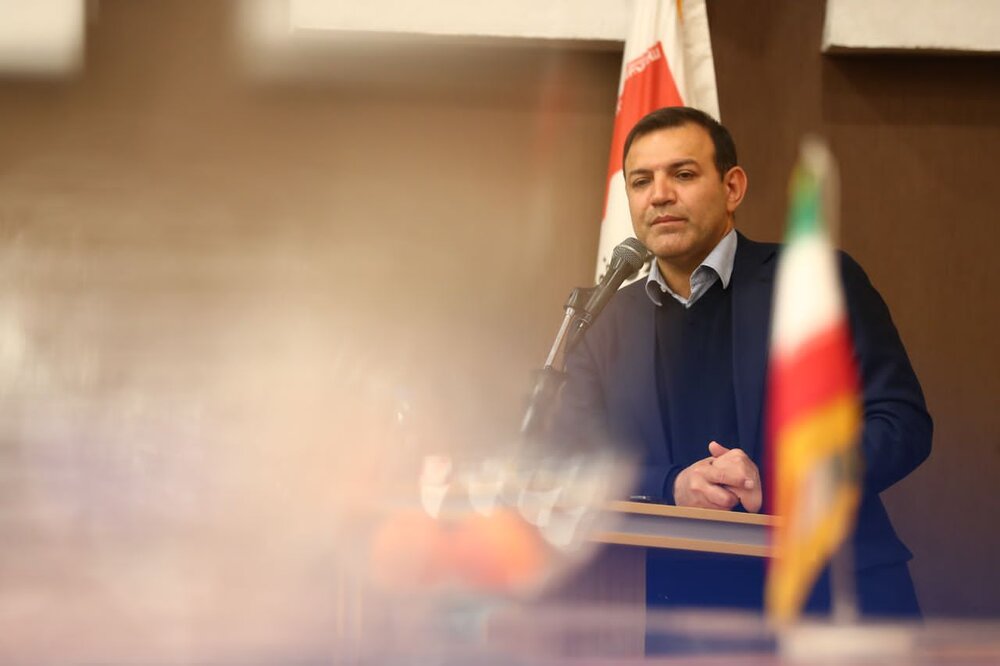 شهاب الدین عزیزی خادم عزل موقت از ریاست شد