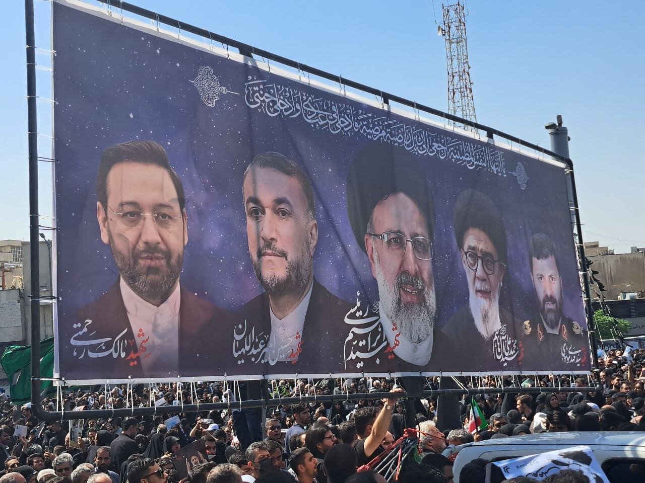 شهادت شهدای خدمت آزمونی برای صبر ما، در مسیر باورهای انقلابی
است