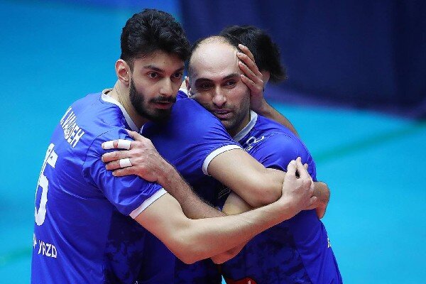 شهداب فاتح دربی یزدیها/ سومین پیروزی مدافع عنوان قهرمانی