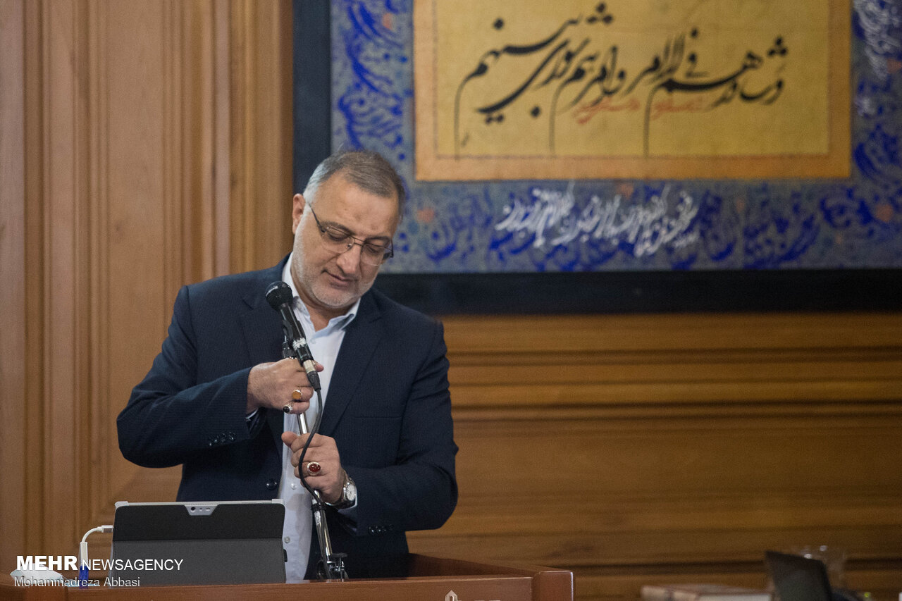 شهردار تهران سه شنبه در صحن شورا حاضر خواهد شد