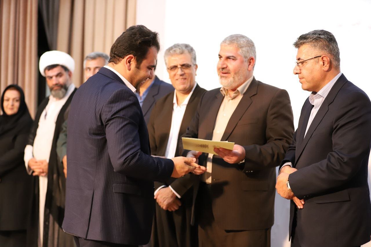 شهردار جدید مریوان معرفی شد