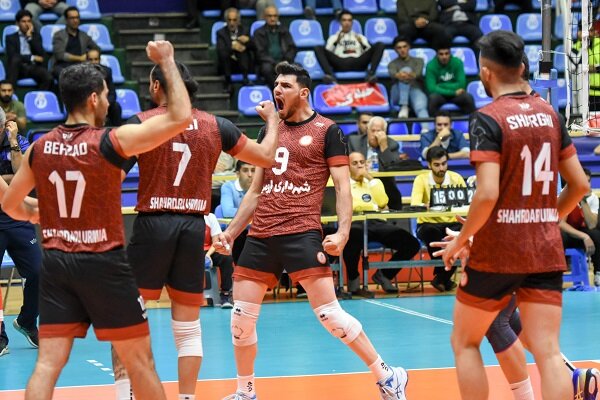 شهرداری ارومیه از قعر جدول جدا شد/سومین برد گیتی‌پسند وشهداب