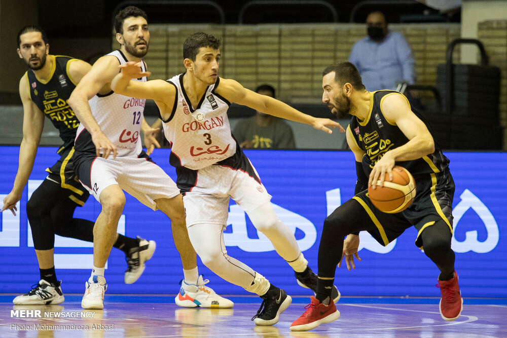 شهرداری گرگان یک گام دیگر به فینال نزدیک شد