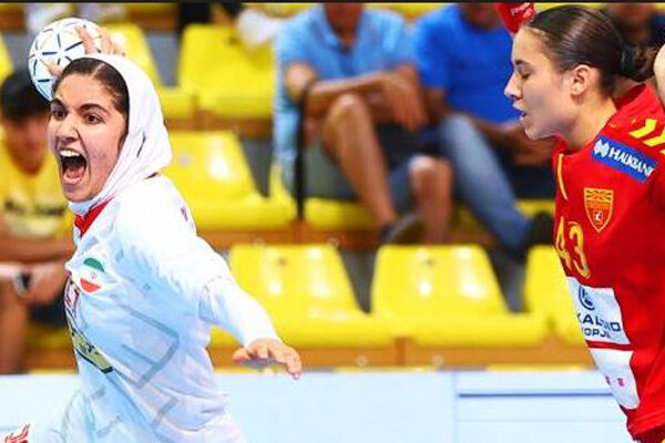شهرزاد نصوحی: از بازی با تیم‌های هندبال اروپایی یاد می‌گیریم