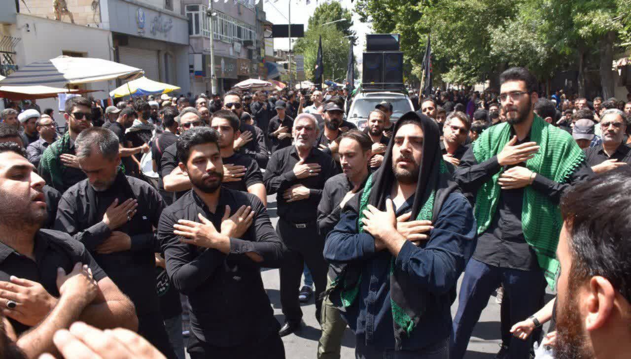 شور حسینی کردستانی‌ها در تاسوعا/تجلی موسیقی دینی درمحرم