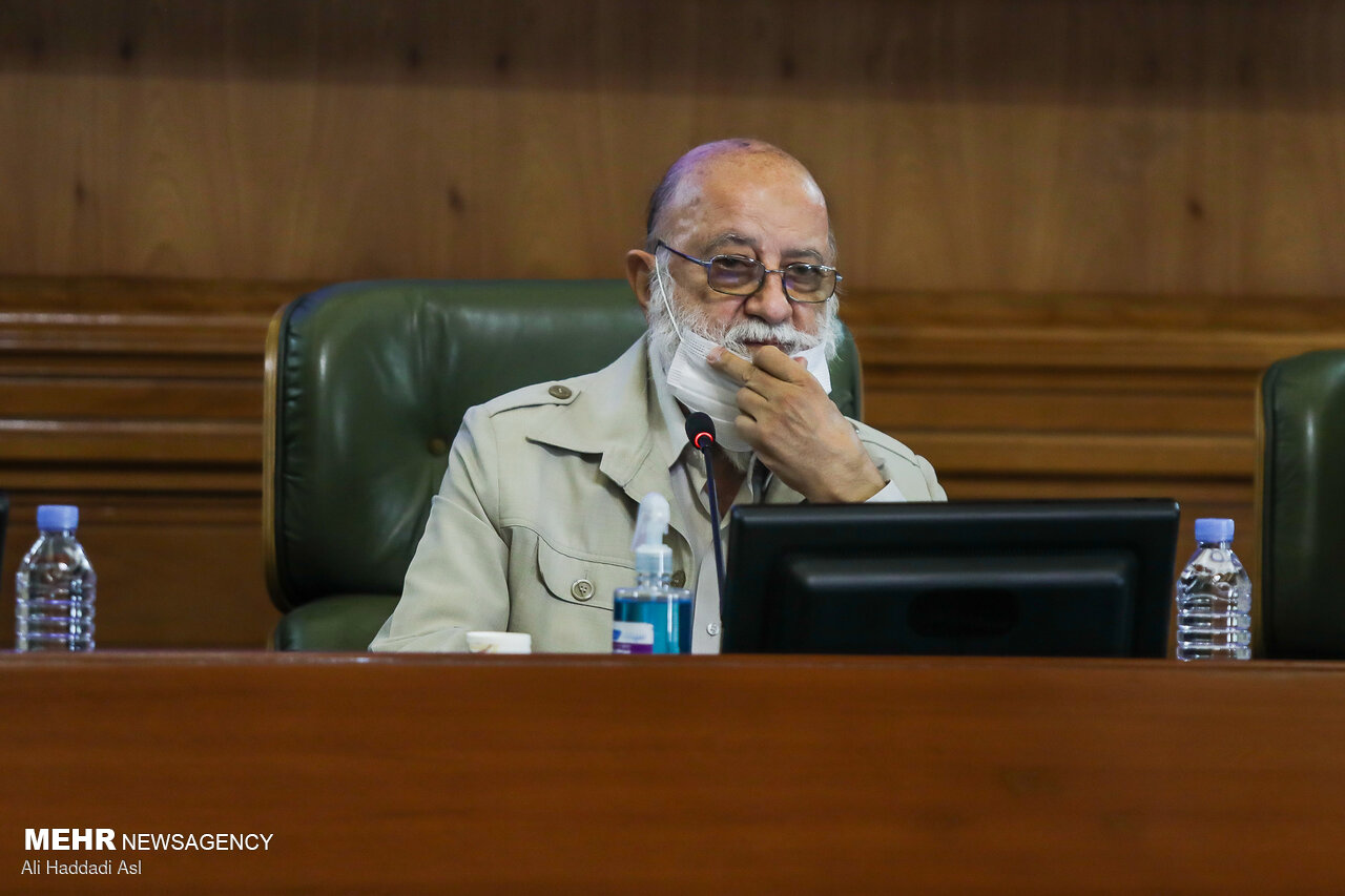 شورای شهر باید به وظایف خود در حوزه رفع آلودگی هوا عمل کند