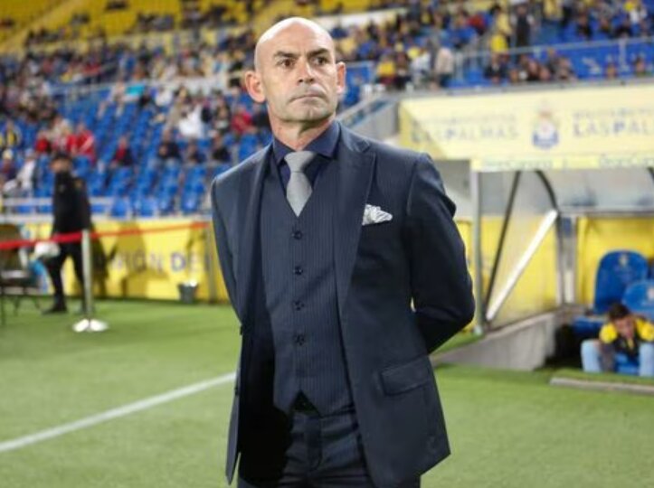 شوک به فوتبال ایران/ پاکو خمز در آستانه جدایی ازتراکتور!