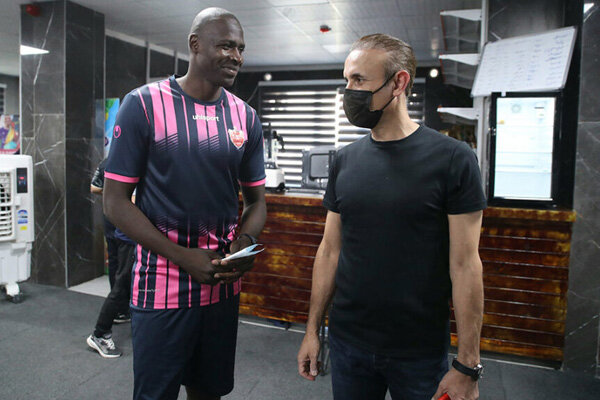 شوکی که به نفع گل‌محمدی شد/دغدغه سرمربی پرسپولیس درمورد یک بازیکن