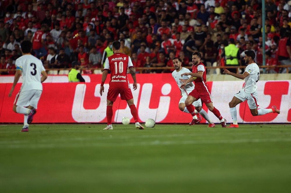 شکایت باشگاه فولاد از پرسپولیس نیمه تمام ماند!