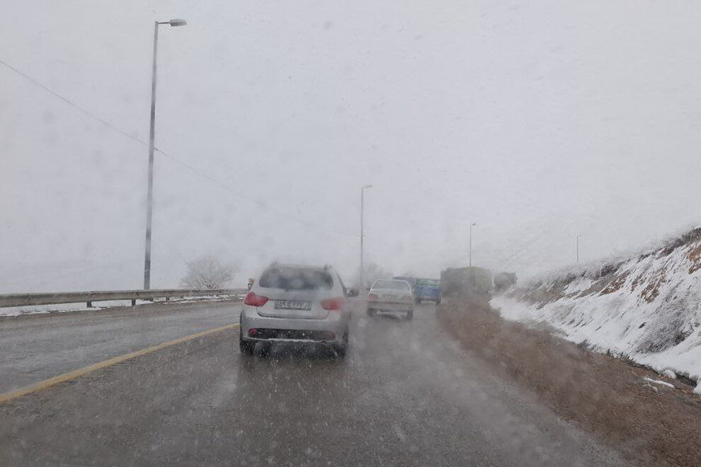 شکری: تردد در محورهای مواصلاتی آذربایجان غربی در جریان است